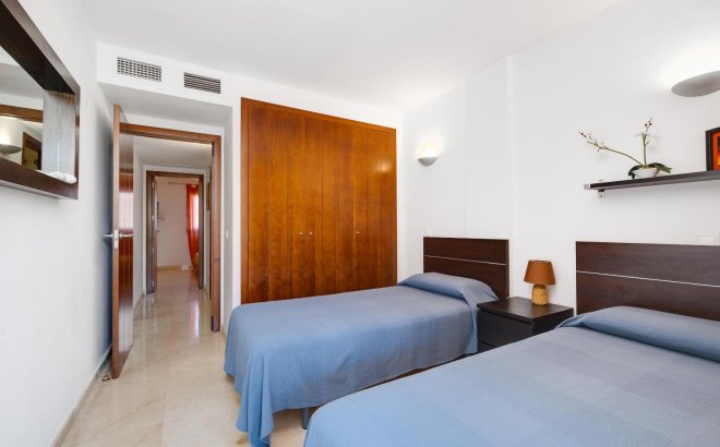 Revente - Appartement -
Torrevieja - Punta Prima