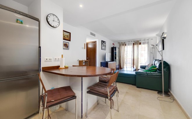 Revente - Appartement -
Torrevieja - Punta Prima