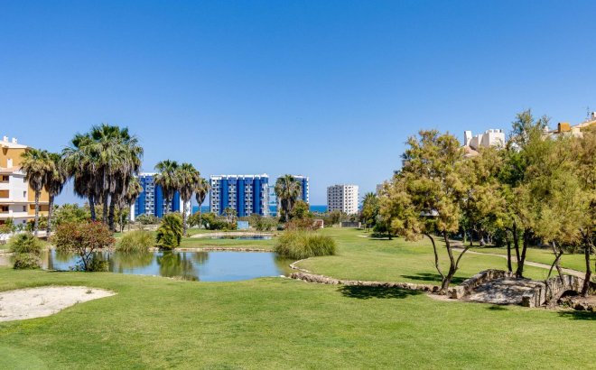 Revente - Appartement -
Torrevieja - Punta Prima