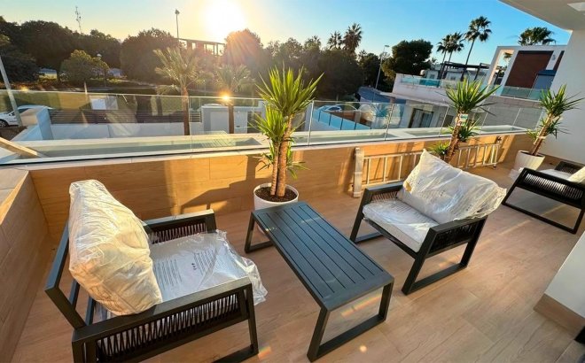 Resale - Villa -
Rojales - Ciudad Quesada