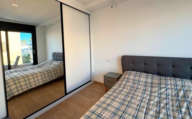 Resale - Villa -
Rojales - Ciudad Quesada