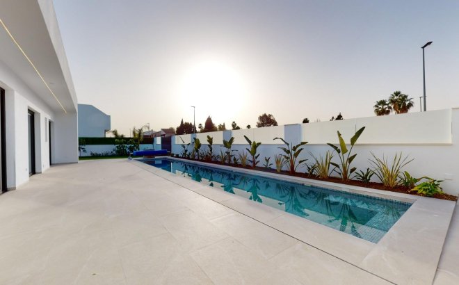 Nouvelle Construction - Villa -
Los Alcazares - Serena Golf