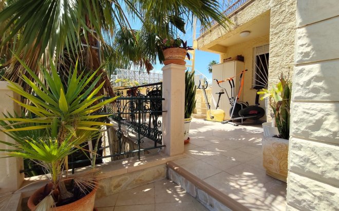 Resale - Villa -
Ciudad Quesada - Costa Blanca