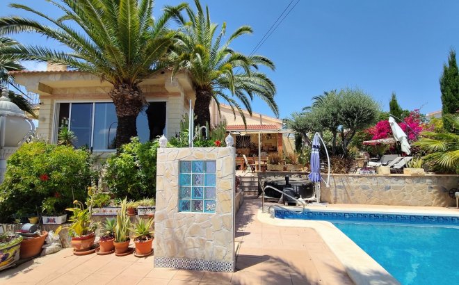 Resale - Villa -
Ciudad Quesada - Costa Blanca