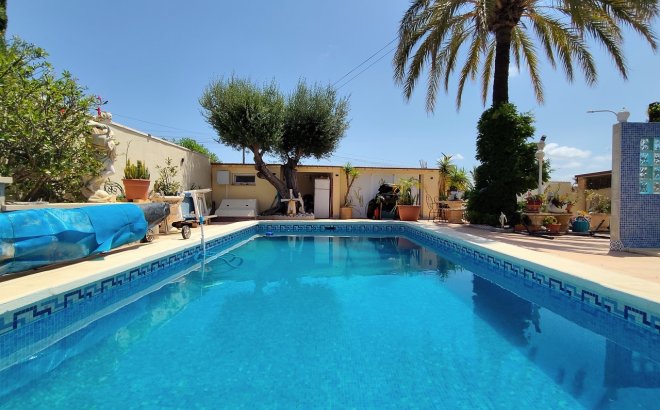 Resale - Villa -
Ciudad Quesada - Costa Blanca