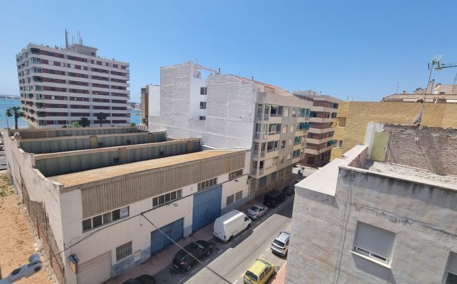 Resale - Apartment -
Torrevieja - Acequion