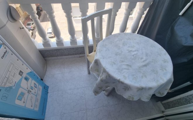 Resale - Apartment -
Torrevieja - Acequion