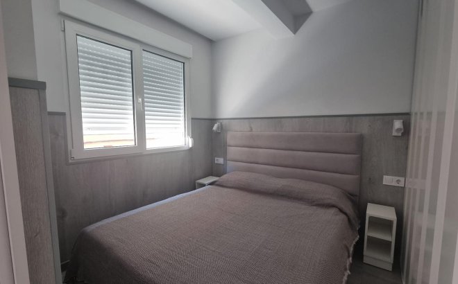 Revente - Appartement -
Torrevieja - Centro