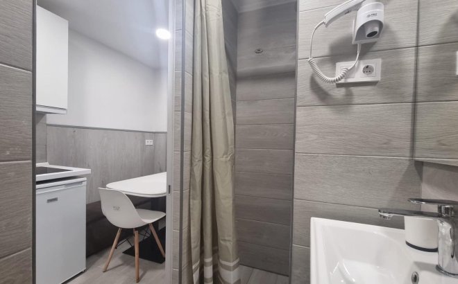 Revente - Appartement -
Torrevieja - Centro