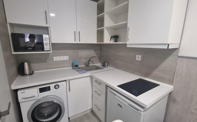Revente - Appartement -
Torrevieja - Centro