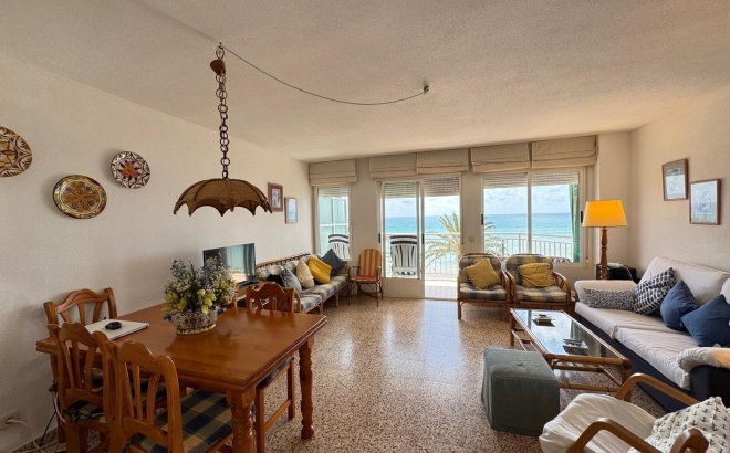 Resale - Apartment -
Torrevieja - Playa del Cura