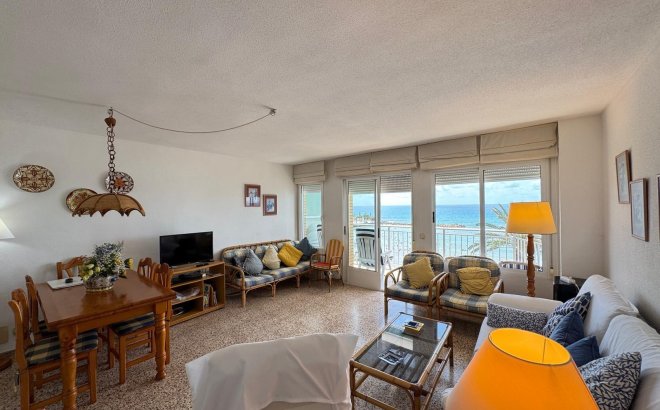 Resale - Apartment -
Torrevieja - Playa del Cura