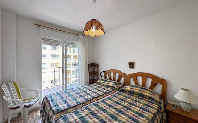 Resale - Apartment -
Torrevieja - Playa del Cura
