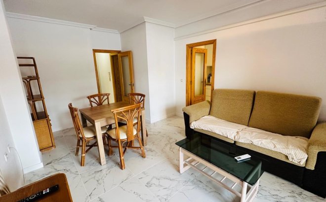 Resale - Apartment -
Torrevieja - Acequion