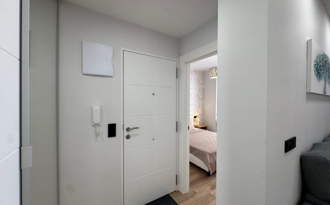 Revente - Appartement -
Torrevieja - Playa del Cura