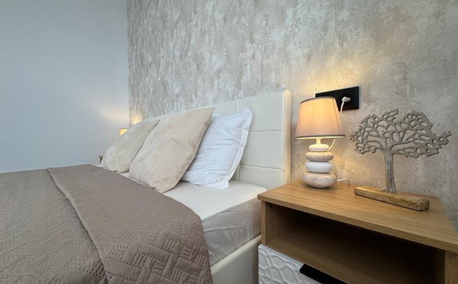 Revente - Appartement -
Torrevieja - Playa del Cura