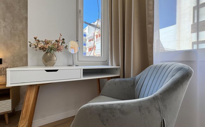 Revente - Appartement -
Torrevieja - Playa del Cura