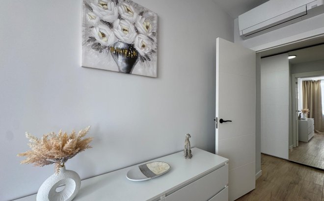 Revente - Appartement -
Torrevieja - Playa del Cura