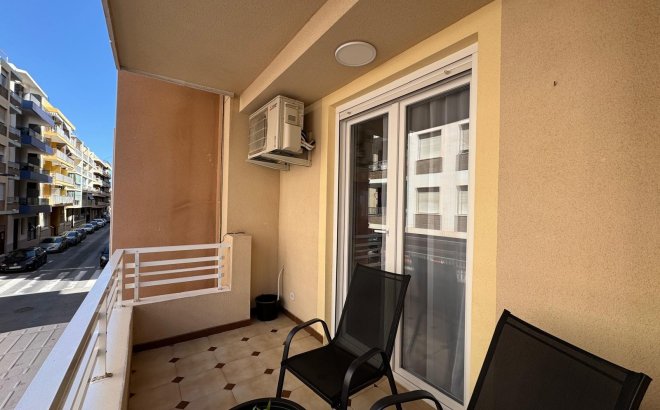 Revente - Appartement -
Torrevieja - Playa del Cura