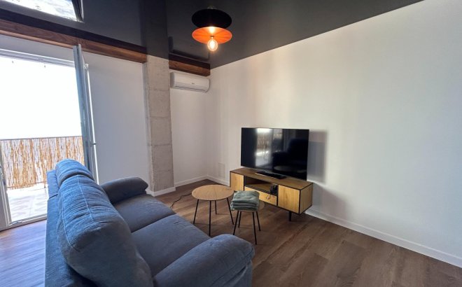 Resale - Apartment -
Torrevieja - Acequion