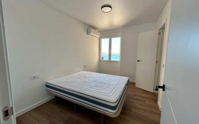 Resale - Apartment -
Torrevieja - Acequion