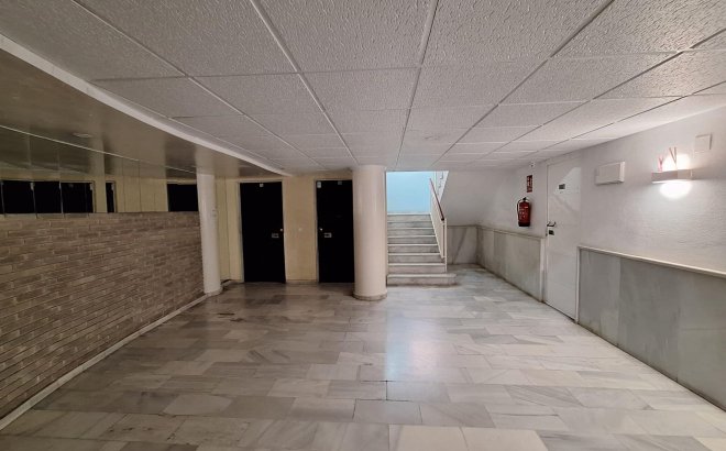 Herverkoop - Appartement -
Torrevieja - Centro