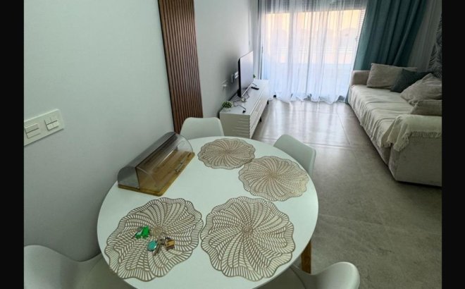 Revente - Appartement -
Torrevieja - Playa del Cura