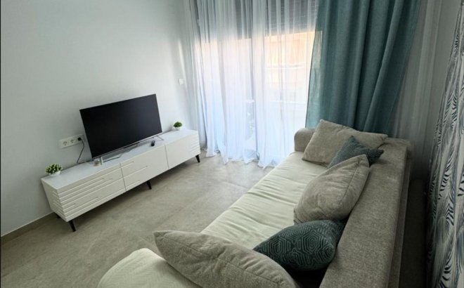 Revente - Appartement -
Torrevieja - Playa del Cura