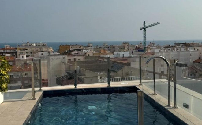 Revente - Appartement -
Torrevieja - Playa del Cura