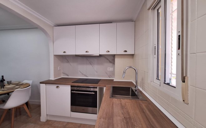 Revente - Bungalow -
Torrevieja - Sector 25