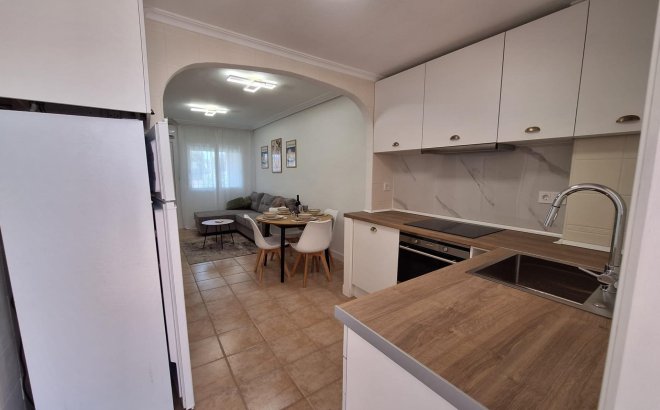 Revente - Bungalow -
Torrevieja - Sector 25