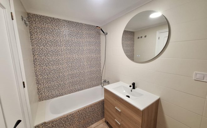 Revente - Bungalow -
Torrevieja - Sector 25