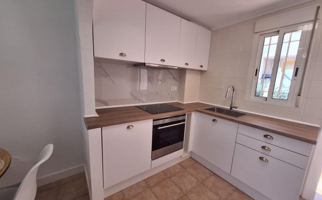 Revente - Bungalow -
Torrevieja - Sector 25