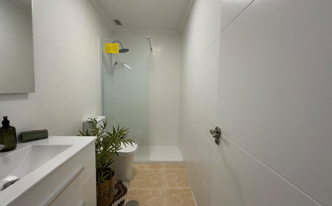 Resale - Apartment -
Torrevieja - Centro