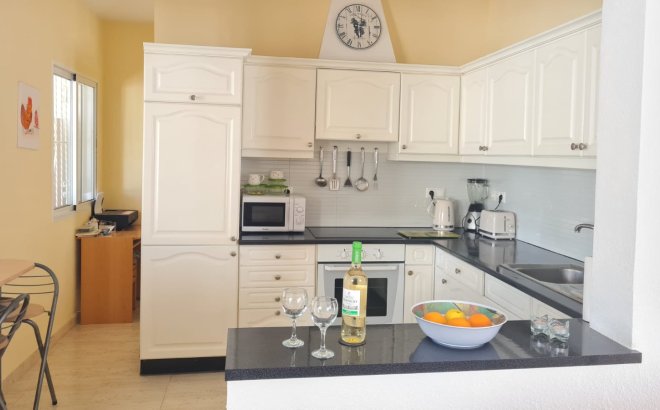 Resale - Villa -
Orihuela Costa - Costa Blanca