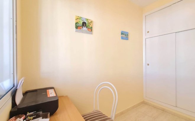 Resale - Villa -
Orihuela Costa - Costa Blanca