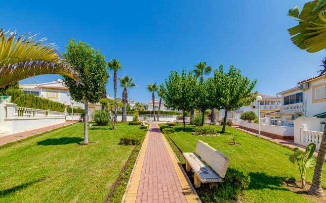 Revente - Appartement -
Orihuela Costa - Costa Blanca