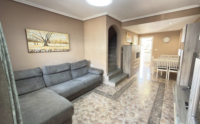 Resale - Town House -
La Zenia - Costa Blanca