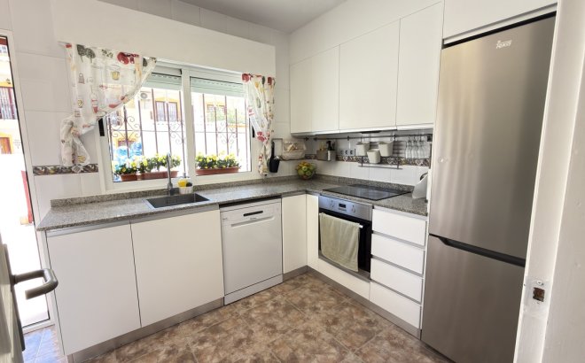 Resale - Town House -
La Zenia - Costa Blanca