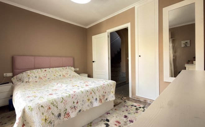 Resale - Town House -
La Zenia - Costa Blanca