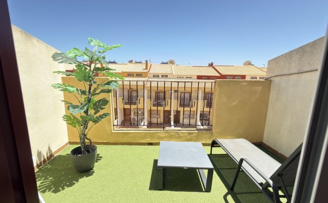 Resale - Town House -
La Zenia - Costa Blanca
