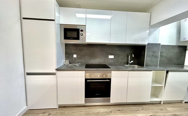 Herverkoop - Appartement -
Villamartin - Costa Blanca