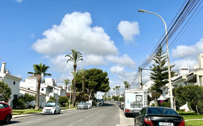 Herverkoop - Appartement -
Villamartin - Costa Blanca