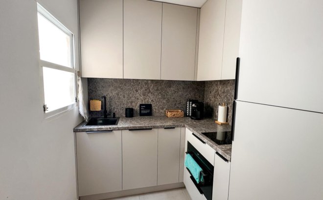 Herverkoop - Appartement -
Orihuela Costa - Costa Blanca