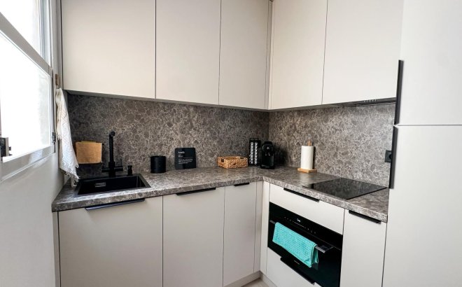 Herverkoop - Appartement -
Orihuela Costa - Costa Blanca