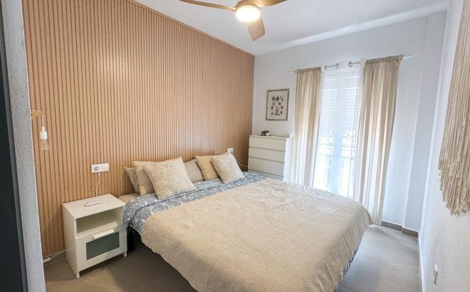 Herverkoop - Appartement -
Orihuela Costa - Costa Blanca