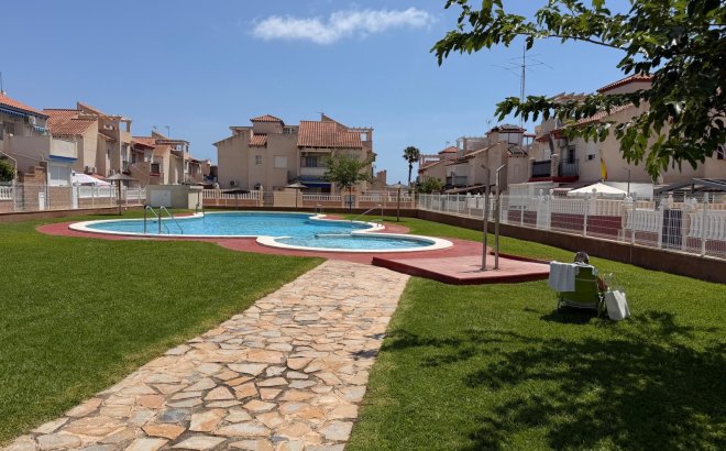Herverkoop - Appartement -
Orihuela Costa - Costa Blanca
