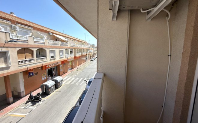 Resale - Apartment -
Torrevieja - Centro