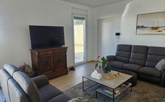 Revente - Villa -
Torrevieja - La Siesta - El Salado - Torreta