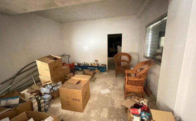 Herverkoop - Villa -
Torrevieja - La Siesta - El Salado - Torreta